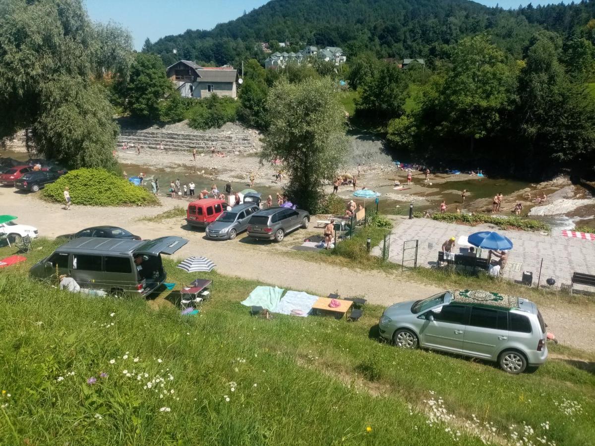 Садиба Федорчуків Гірська Хатина Sesori Kültér fotó